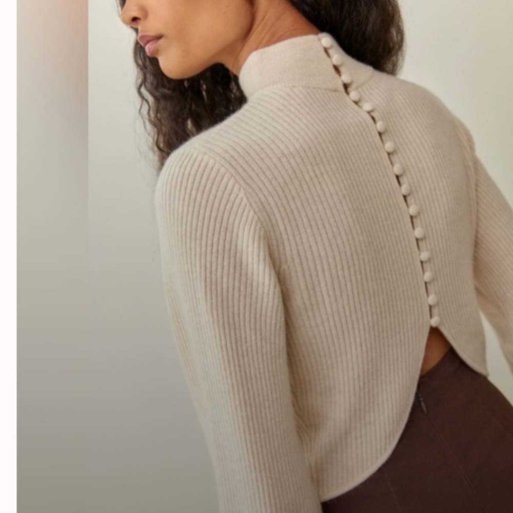 REFORMATION Kieran Cashmere Button-back Sweater, Size S